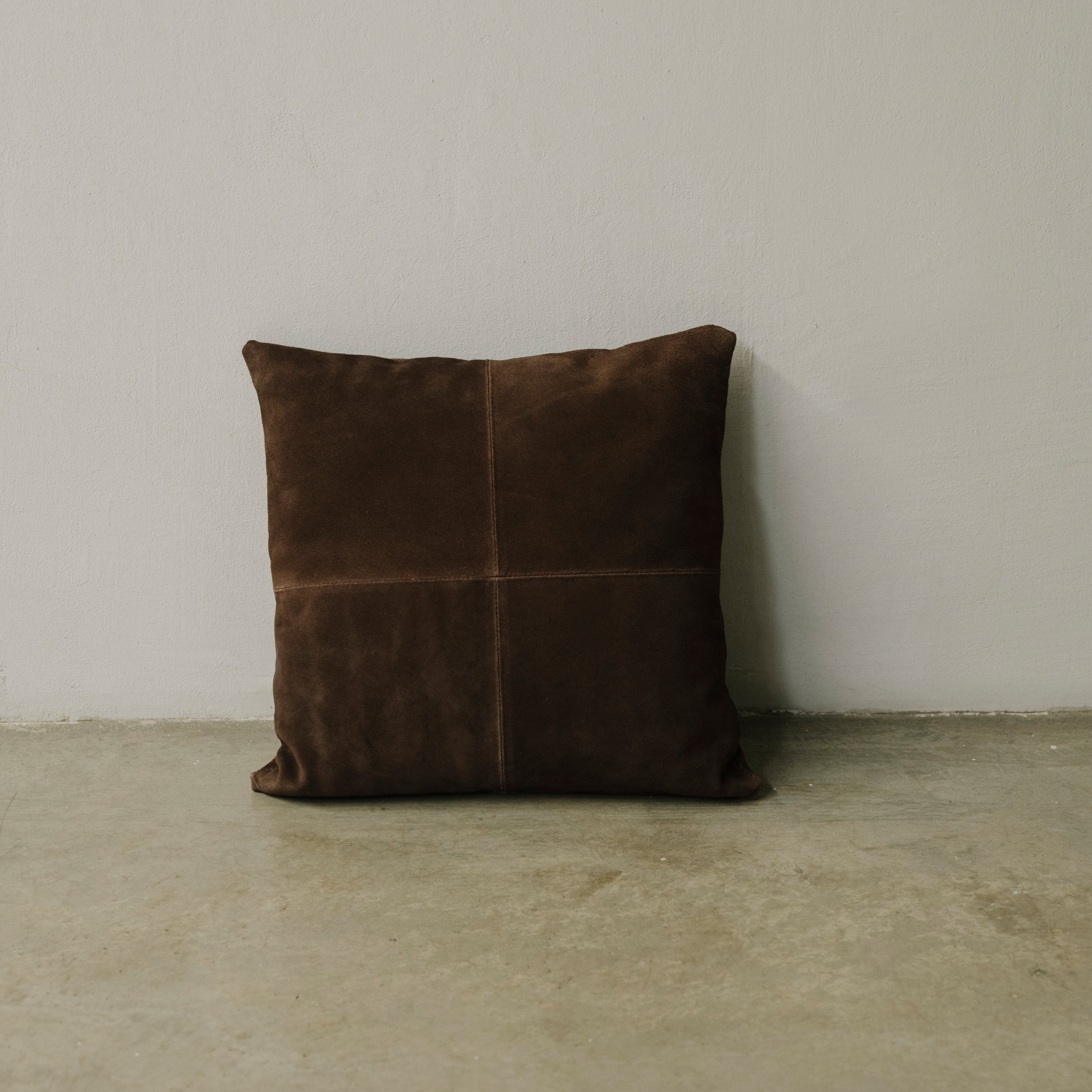 Cojin Novello Clásico 50*50