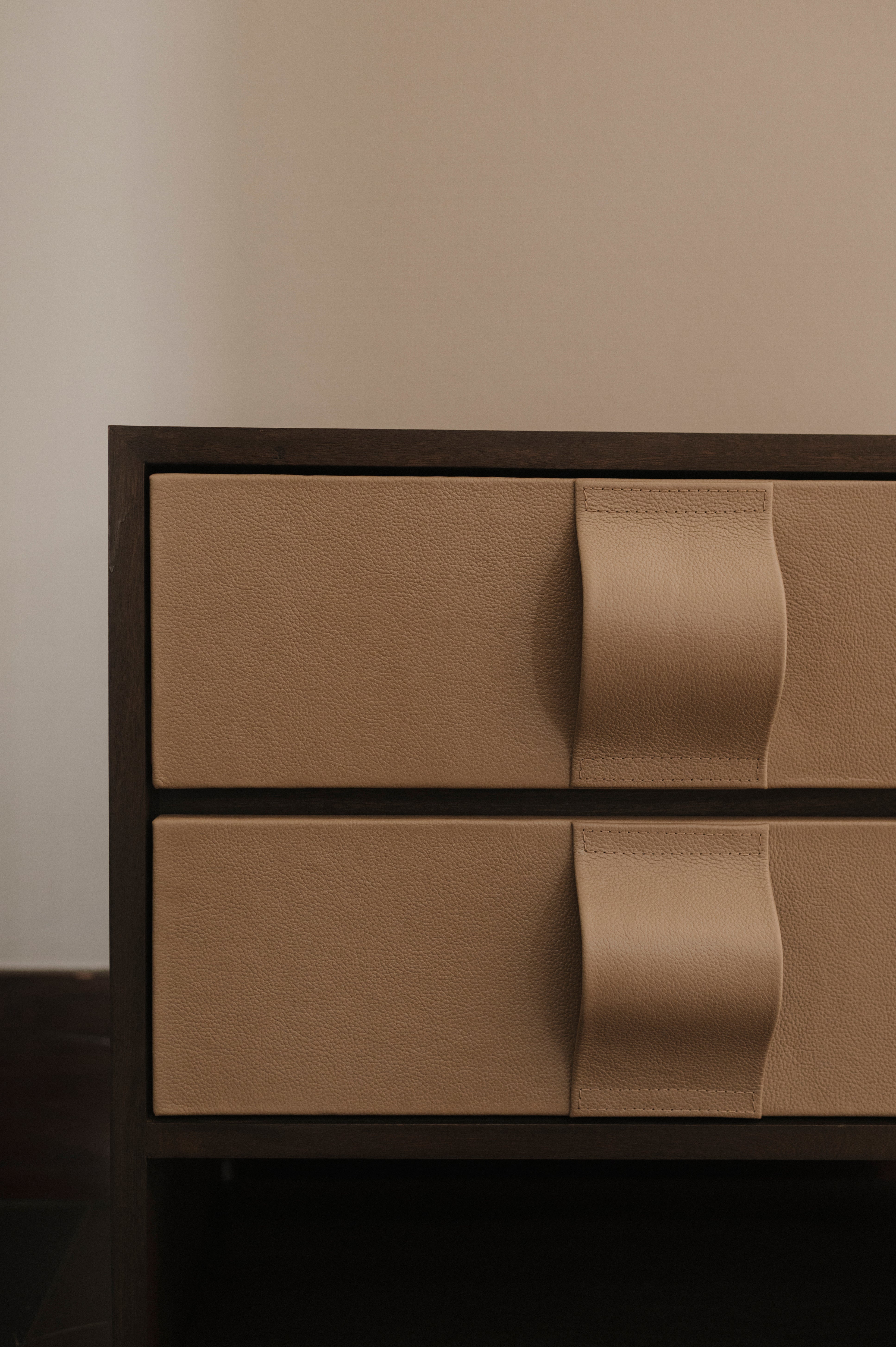 Buró Mamut Chico (Stock)