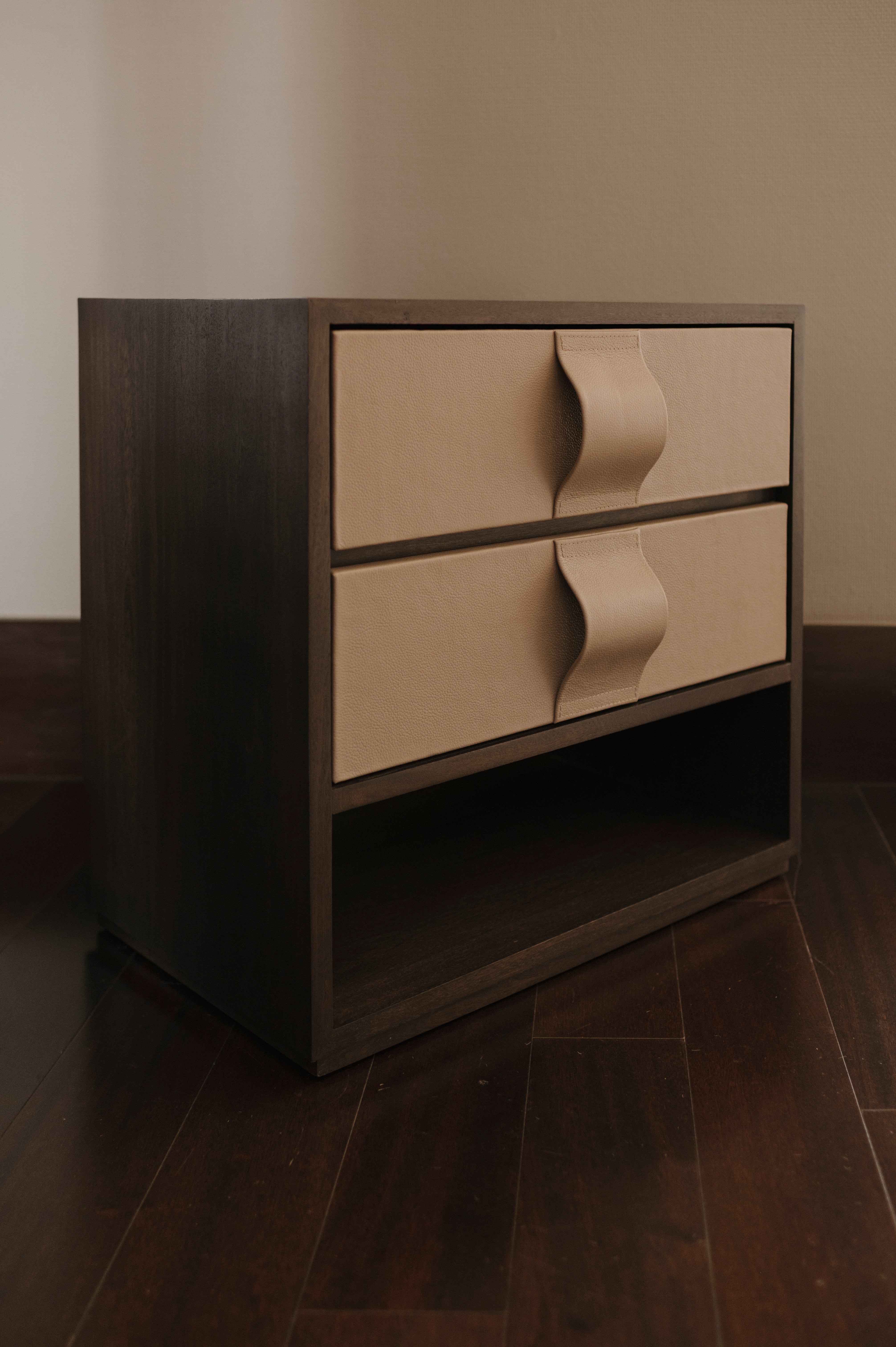 Buró Mamut Chico (Stock)