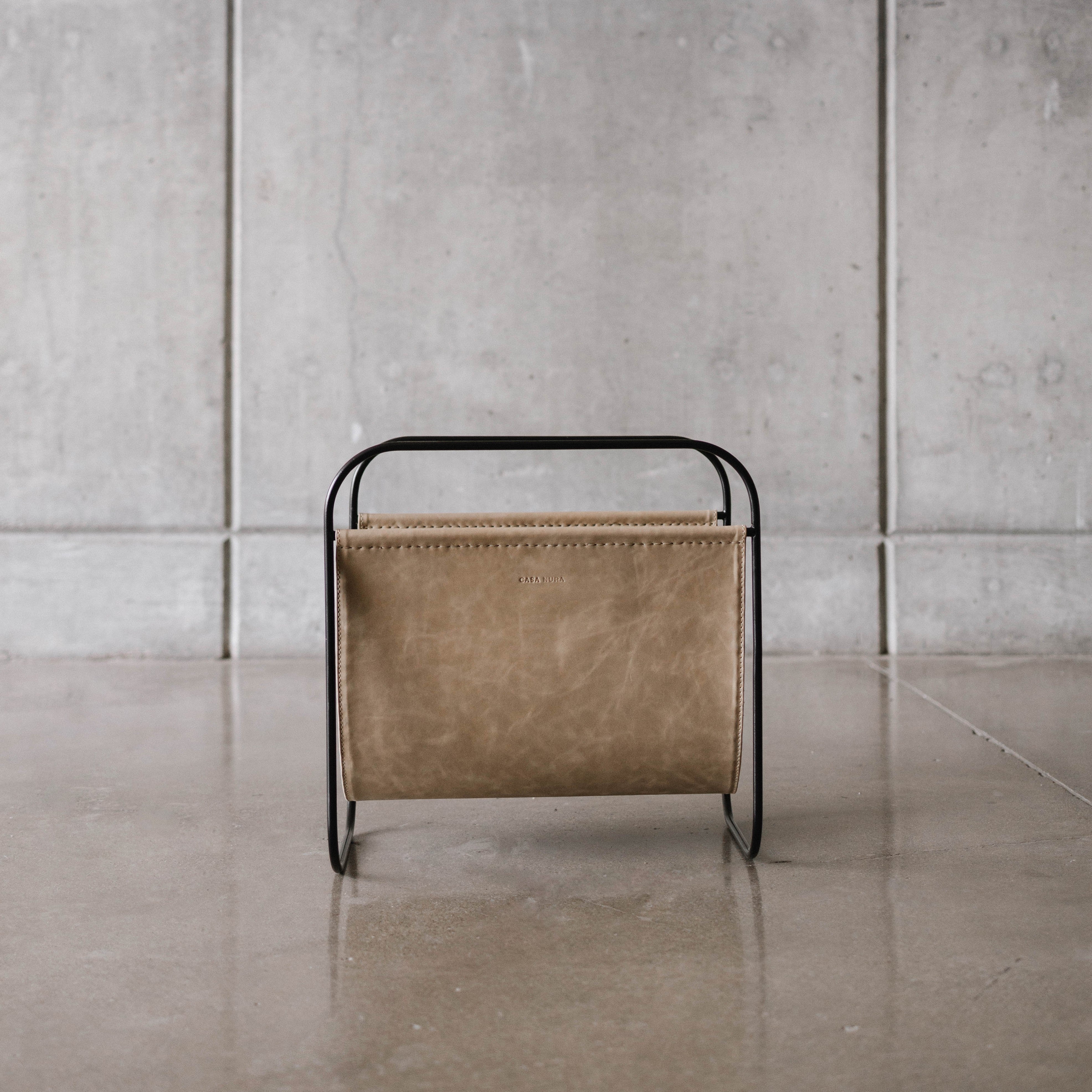 Revistero Bonhomía Casa Nura