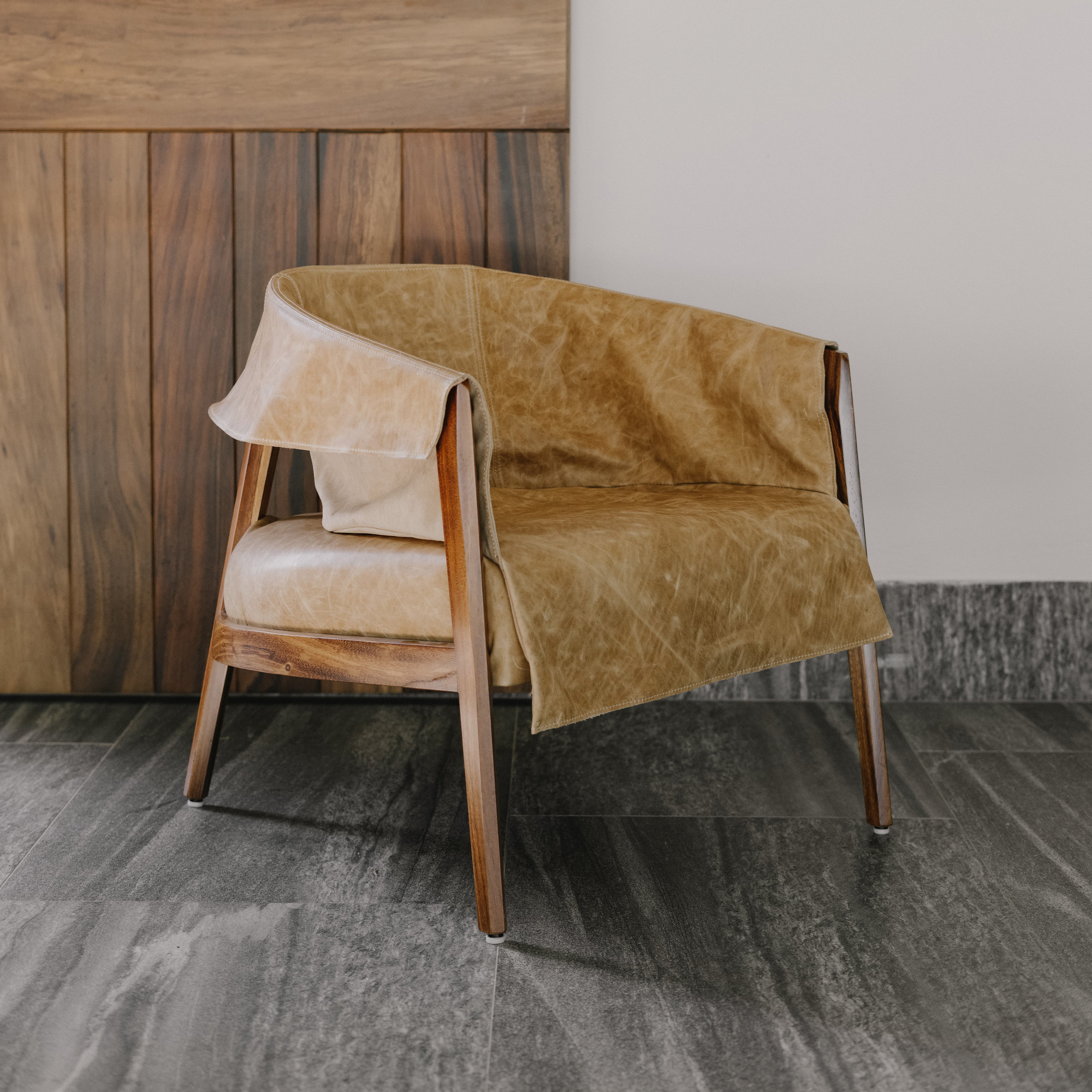 Silla Magno Casa Nura